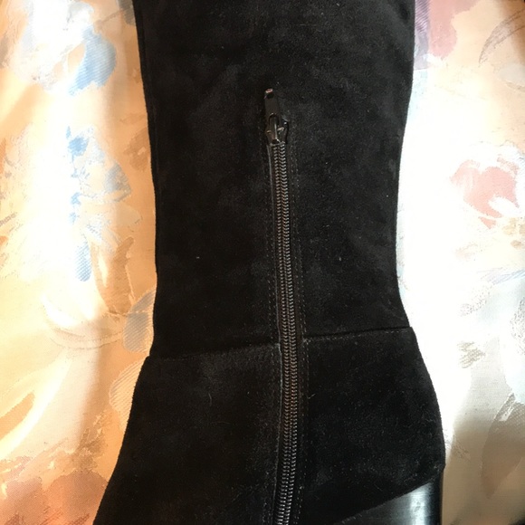 Vince Camuto knee high suede black boots - Picture 4 of 6